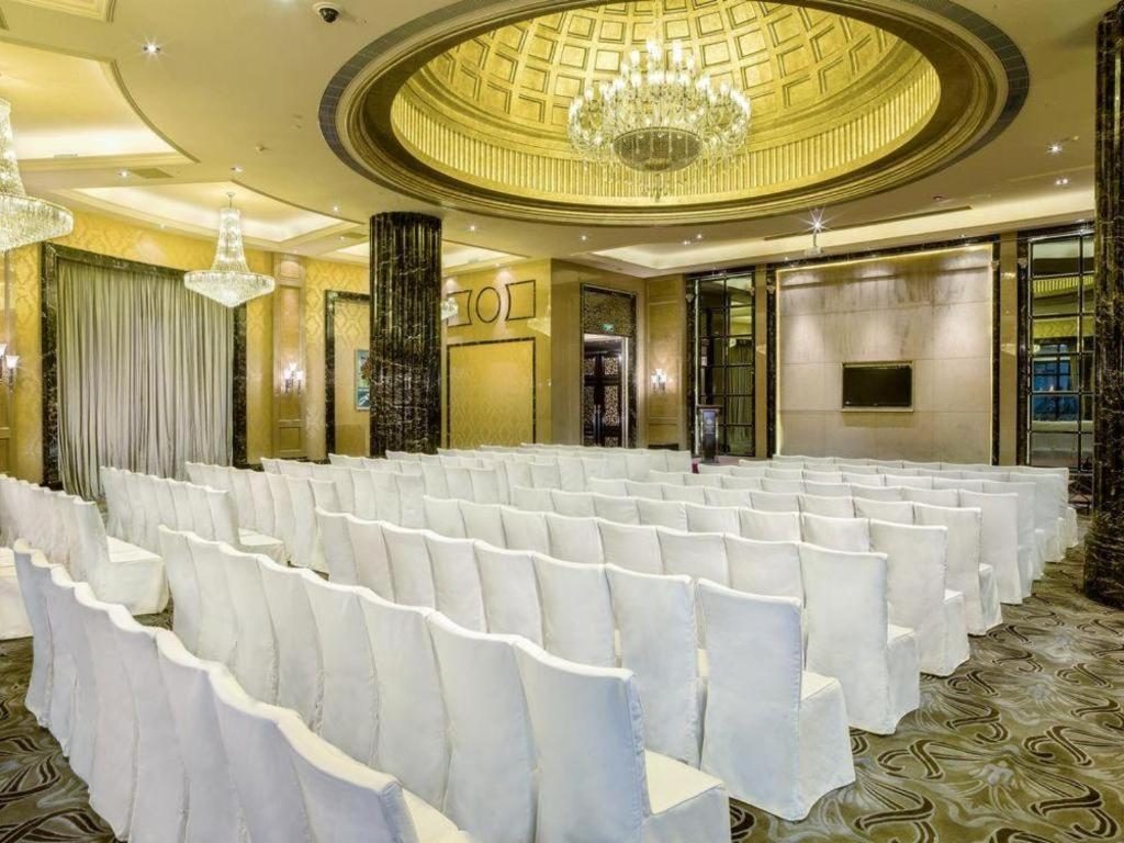 Chateau Starriver Guangzhou Peninsula Екстериор снимка