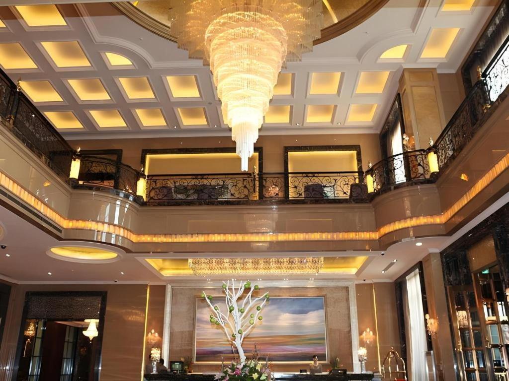 Chateau Starriver Guangzhou Peninsula Екстериор снимка